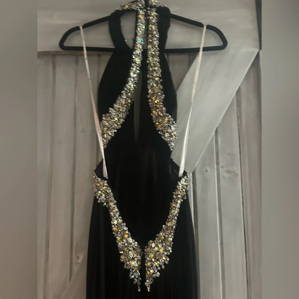 Tony Bowls Black Backless Gown with Waist Cape - Picture 5 of 5